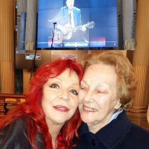 con Marga lANDOVA, viuda de Mario Clavel